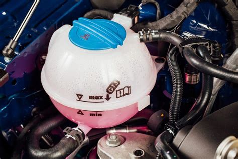 coolant loss no white smoke|Your Car Is Losing Coolant But No Leak: What Should。